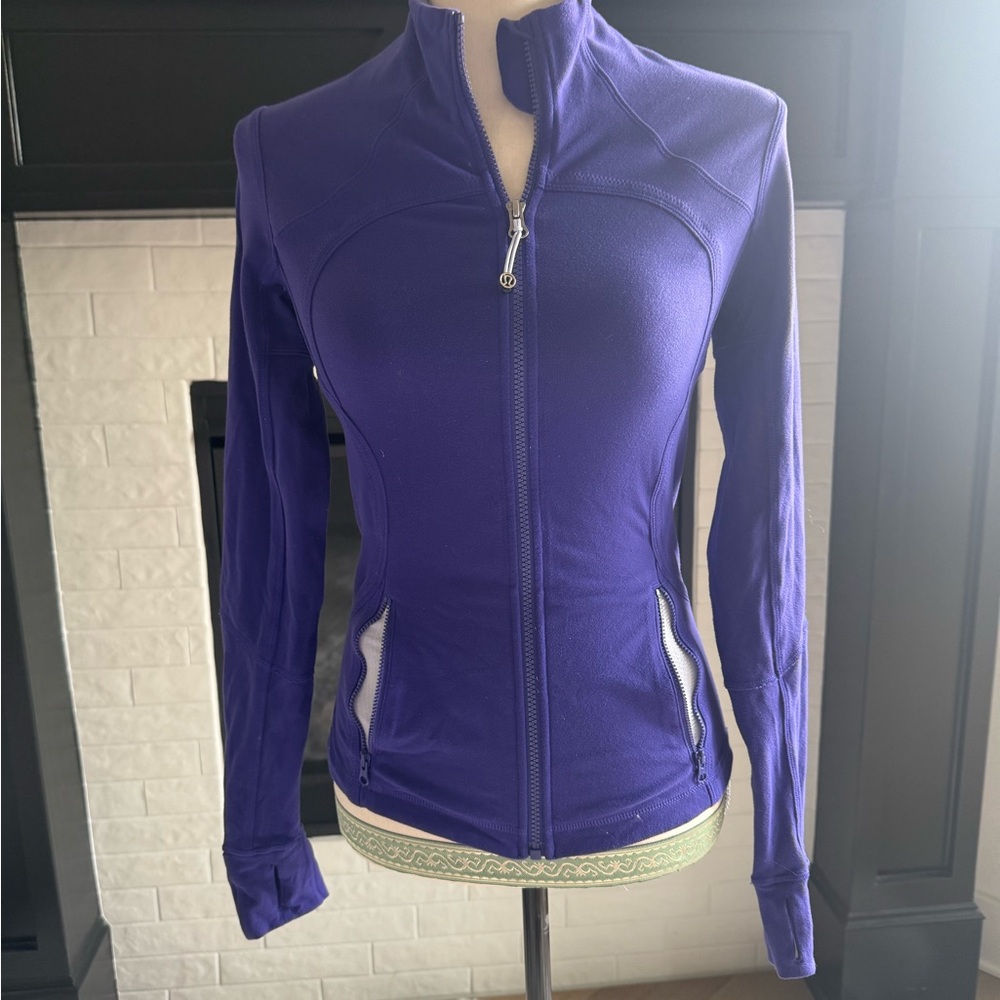 Lululemon Women's Purple Zip-Up Jacket Size 6